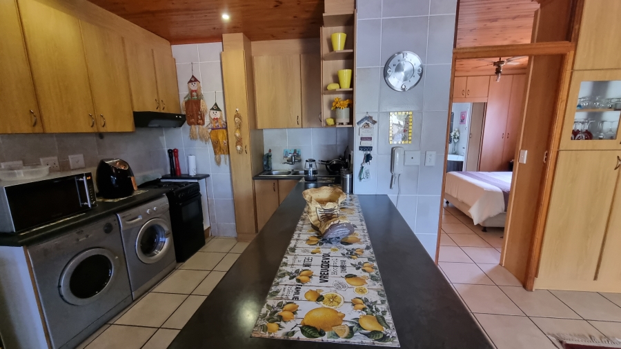 5 Bedroom Property for Sale in Die Bos Western Cape